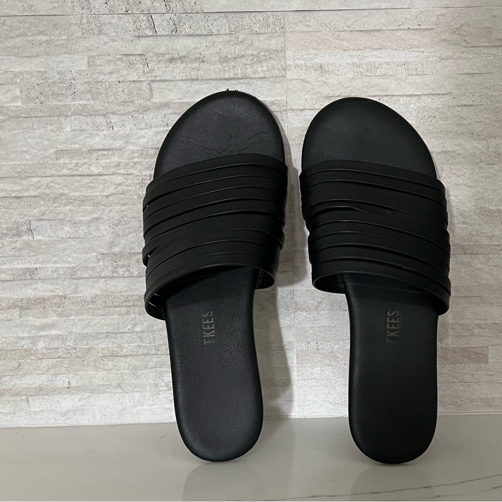 TKEES Black Strappy Slide Sandals